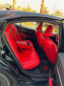 تۆیۆتا کامری